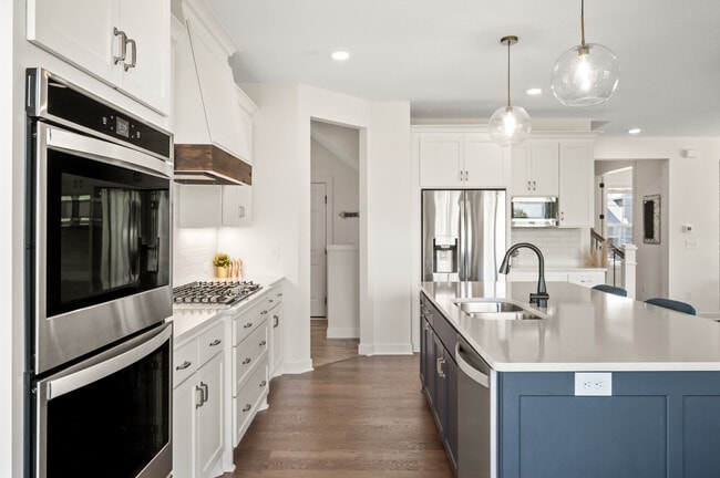 Building Photo - 4253 Picket Wy