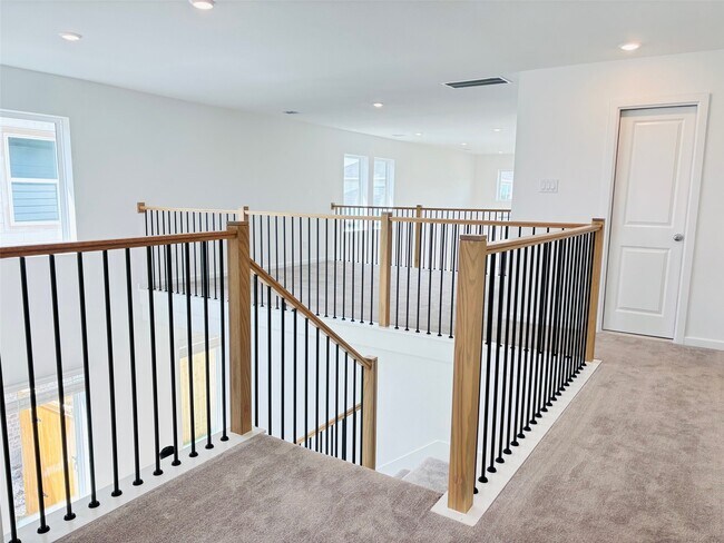 Building Photo - 9714 Periwinkle Chase Dr