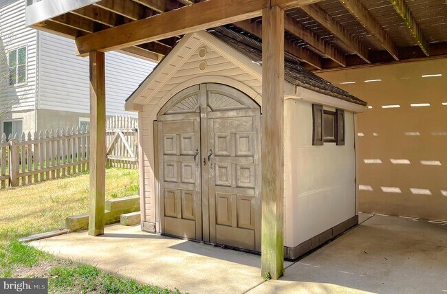 Building Photo - 21544 Willis Wharf Ct