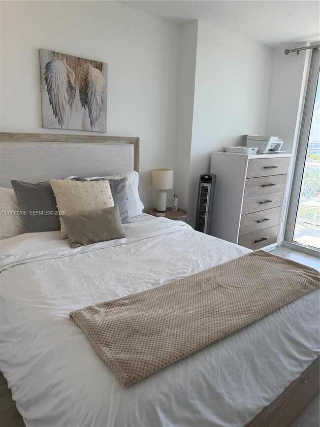 Building Photo - 4250 Biscayne Blvd