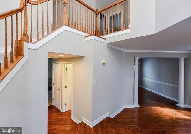 Building Photo - 13003 Belle Meade Trace