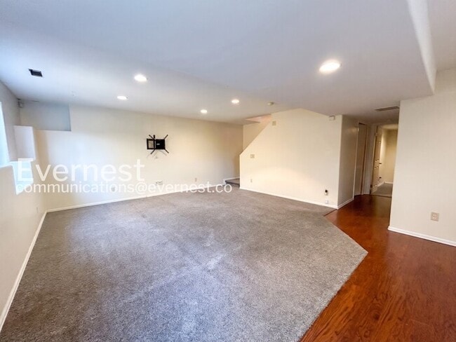 Building Photo - 6598 Fielding Terrace