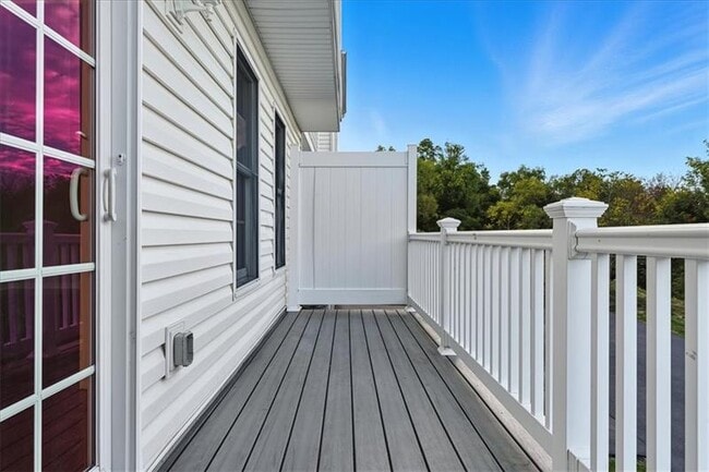 Building Photo - 612 Hunting Creek Rd