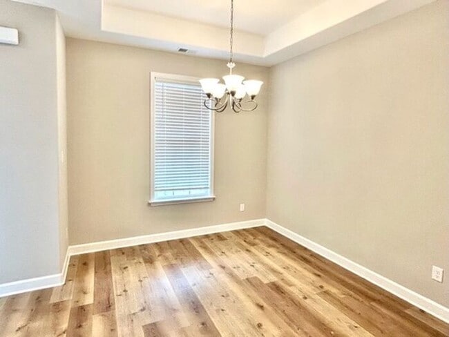 Building Photo - Now Leasing in Millington @ Winstone. 4-Be...
