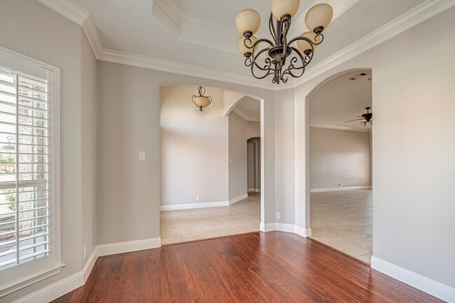 Building Photo - 2903 Savoy Pl