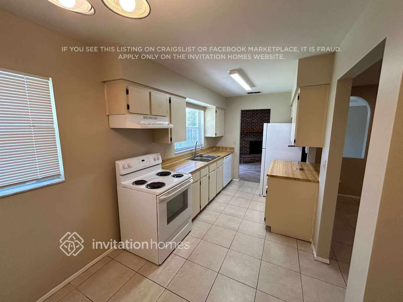 Building Photo - 1419 Marigold Dr