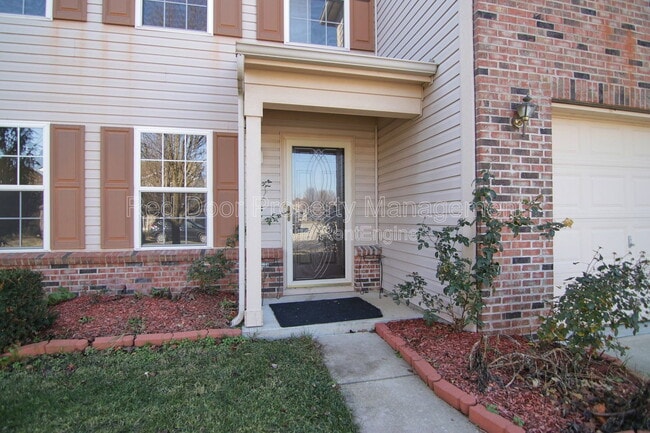 Building Photo - 12419 Deerview Dr