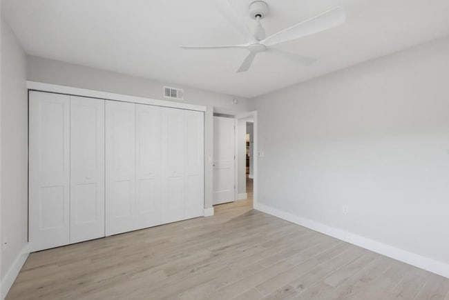 Building Photo - 6300 Flotilla Dr