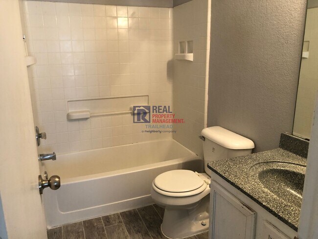Building Photo - Spacious 3 Bed Home with Open Living, Ensuite Baths & Included Appliances