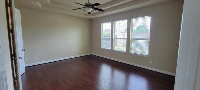 Building Photo - 2521 Scarlett Trace Ln