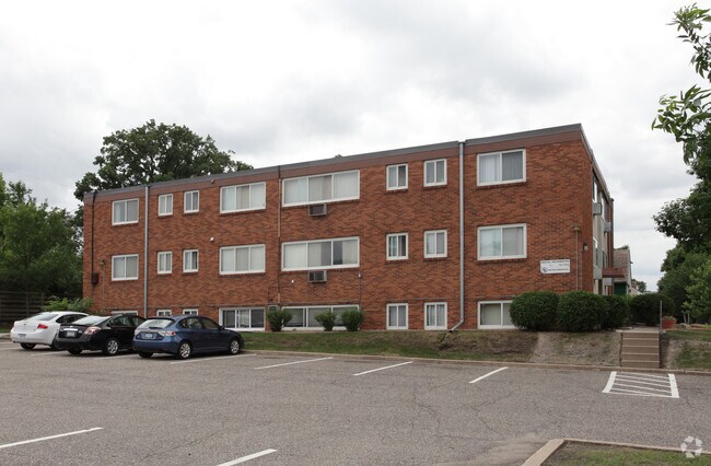 Building Photo - 6601 5th Ave S