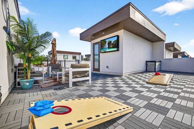 Building Photo - 620 Petit Wy