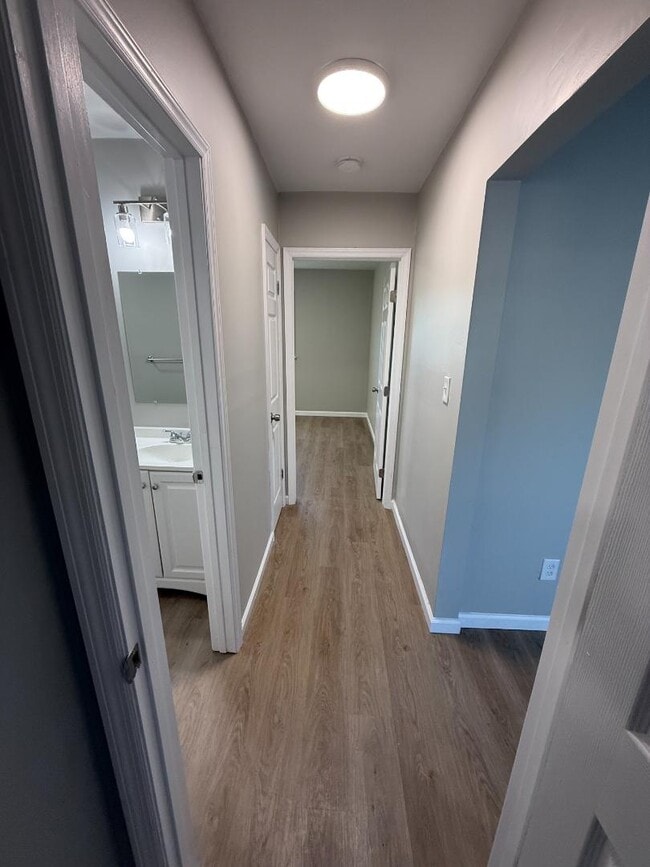 Building Photo - 214 Church St