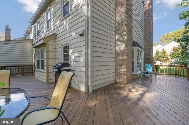 Building Photo - 9801 Burke Pond Ln