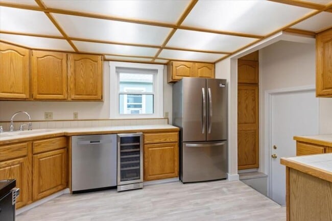 Building Photo - 2 bedroom in Billings MT 59102