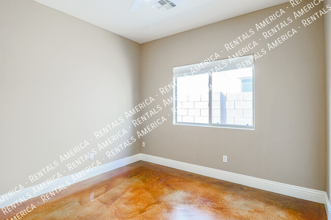 Building Photo - 33620 N 26th Ave