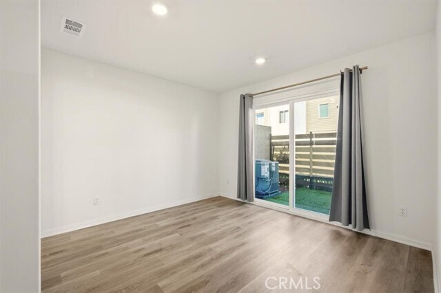 Building Photo - 14051 Diamond