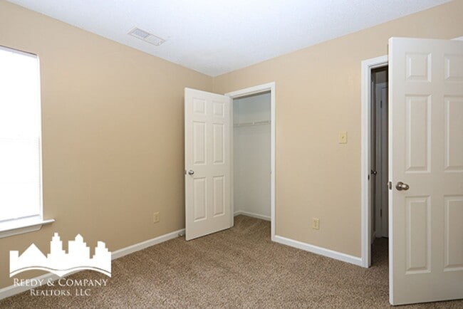 Building Photo - 8335 Mangrove Dr