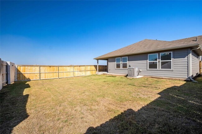 Building Photo - 645 Jane Long Dr
