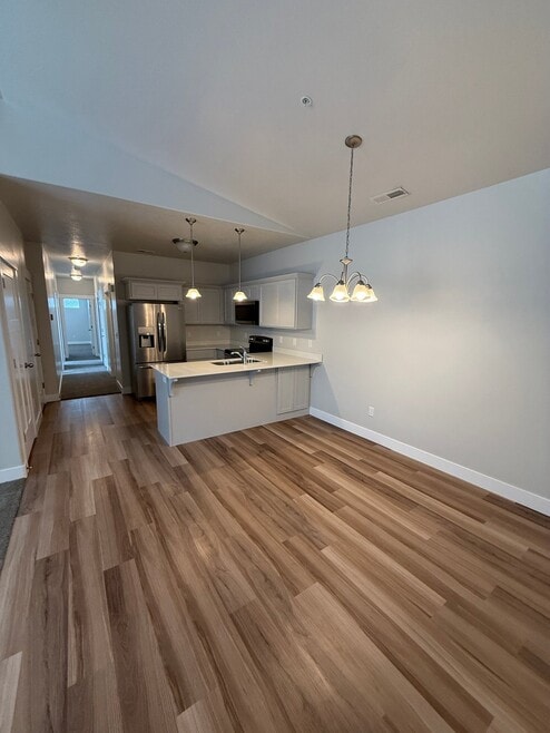 Building Photo - 14659 Bloom Dr