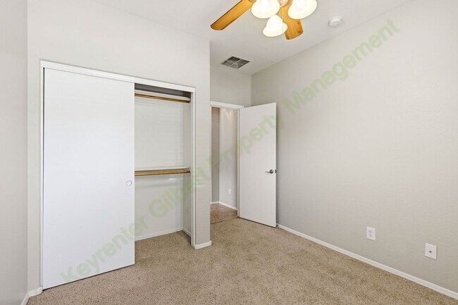Building Photo - 35734 N Zachary Rd