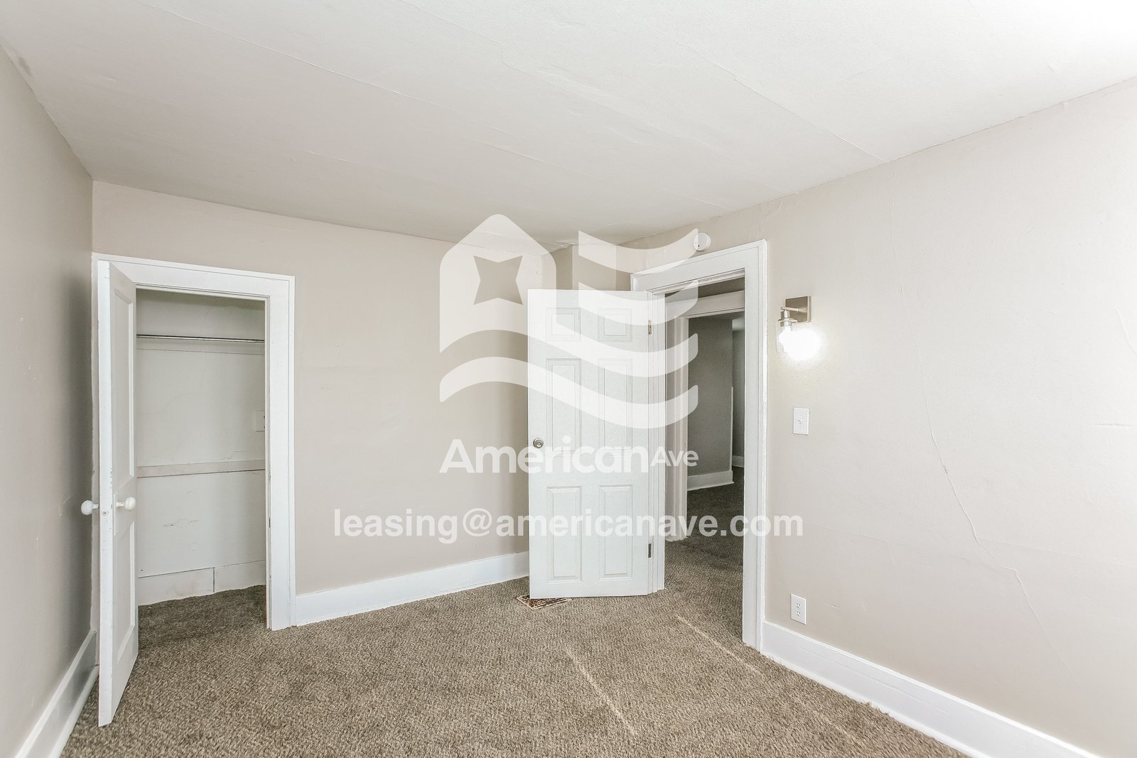 Building Photo - 1253 N Meade St