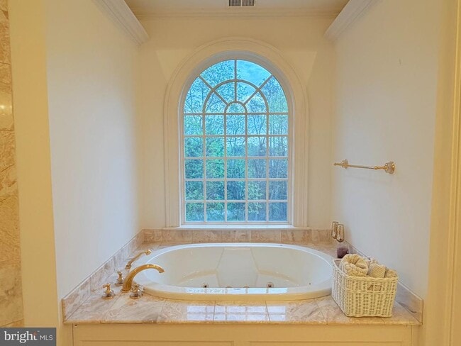 Building Photo - 1289 Ballantrae Farm Dr