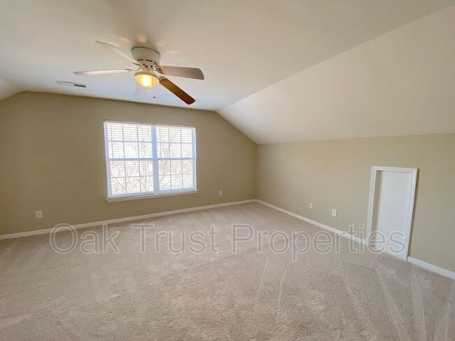 Building Photo - 8968 N Red Maple Cir