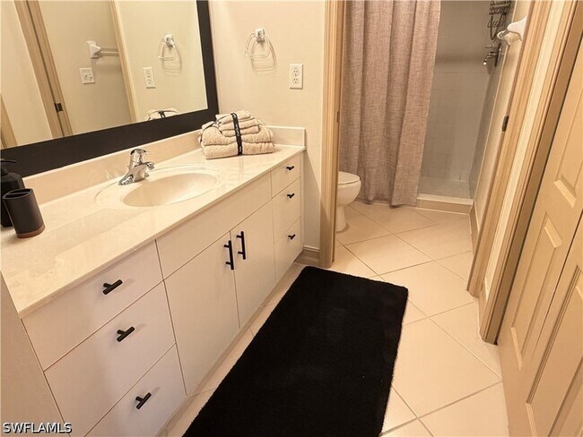 Building Photo - 7839 Regal Heron Cir