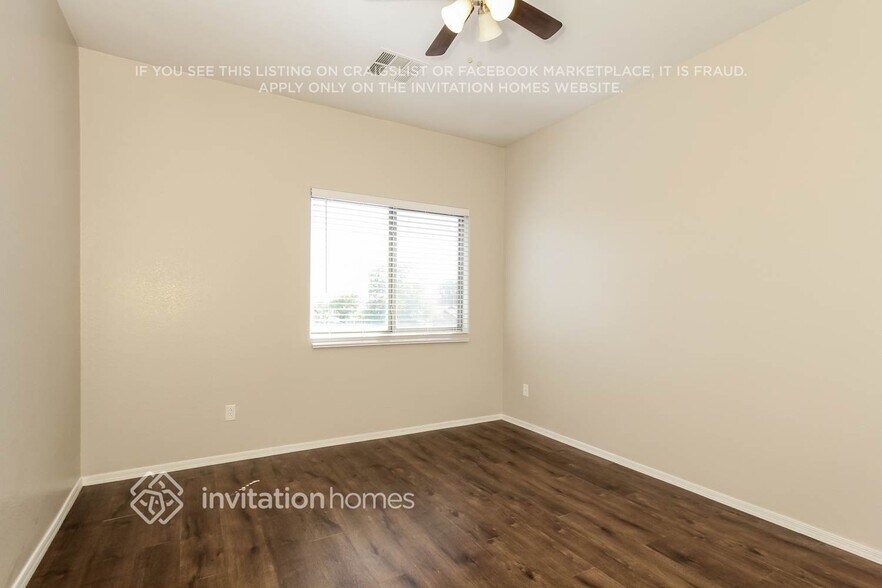 Building Photo - 23226 N Serenity Trail