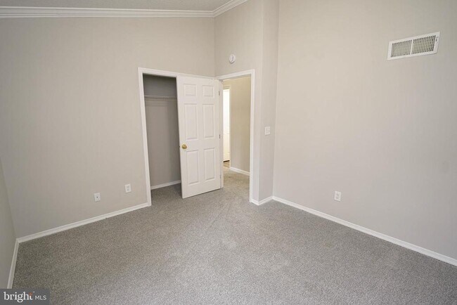 Building Photo - 28975 Aleine Ave