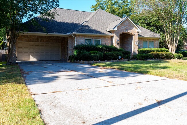 Building Photo - 15315 T C Jester Blvd