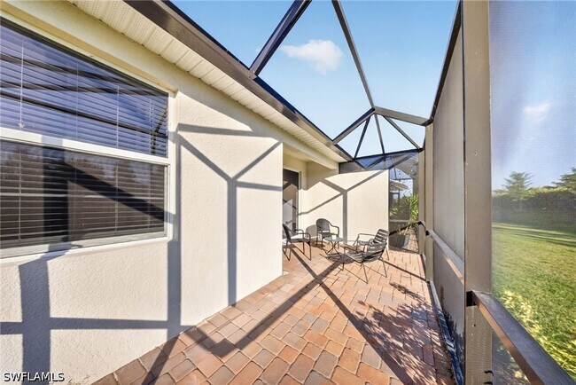 Building Photo - 2196 Dragonfruit Wy