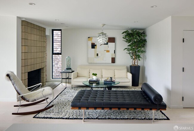 Building Photo - 169 Amber Dr