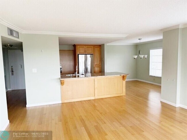 Building Photo - 10777 W Sample Rd