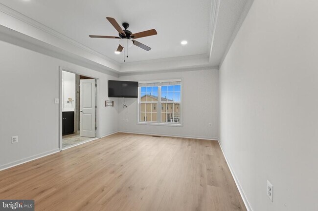 Building Photo - 15983 Marsh Pl