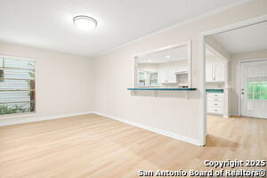 Building Photo - 530 Cumberland Rd