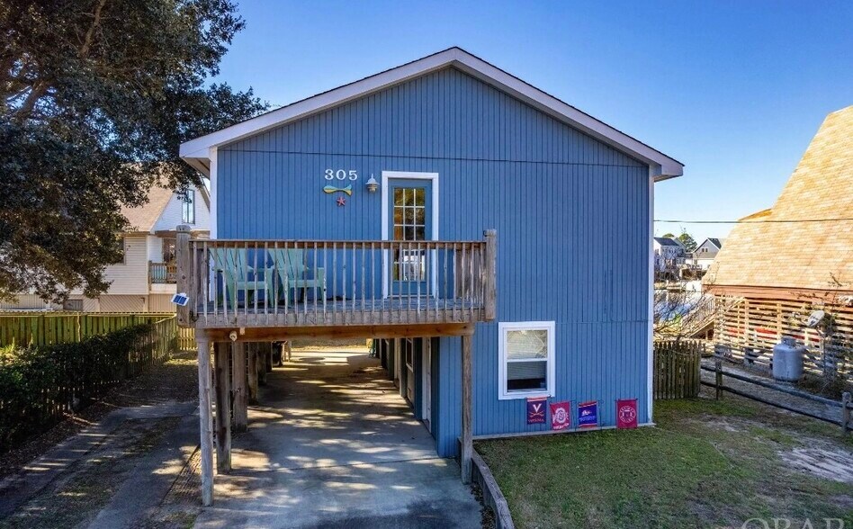 Primary Photo - 305 Colington Dr