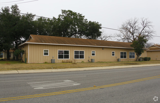 Building Photo - Union Pines Apartments