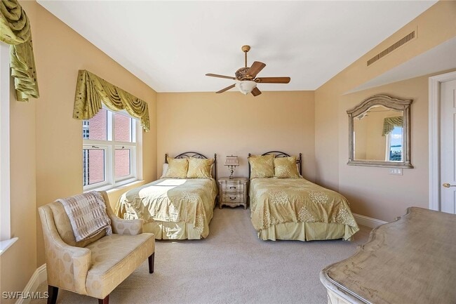 Building Photo - 940 Cape Marco Dr