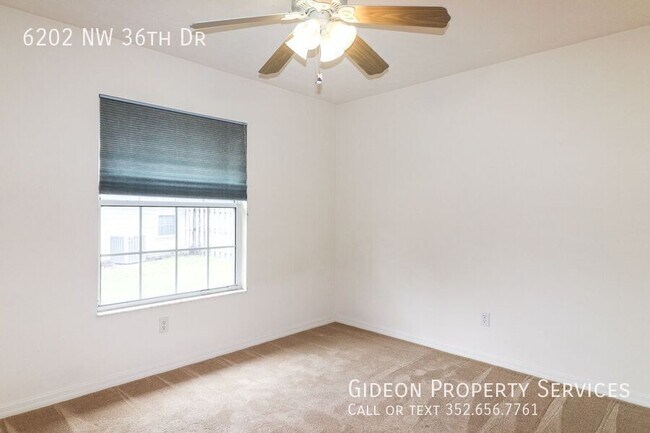 Building Photo - 6202 NW 36th Dr
