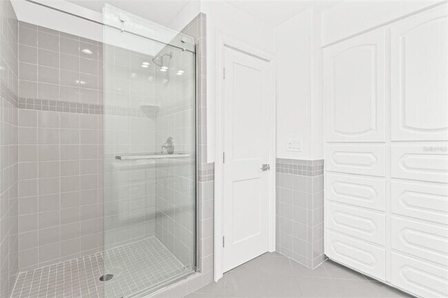 Building Photo - 11 Brightwaters Cir NE