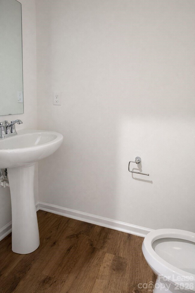 Building Photo - 2810 Trinity St