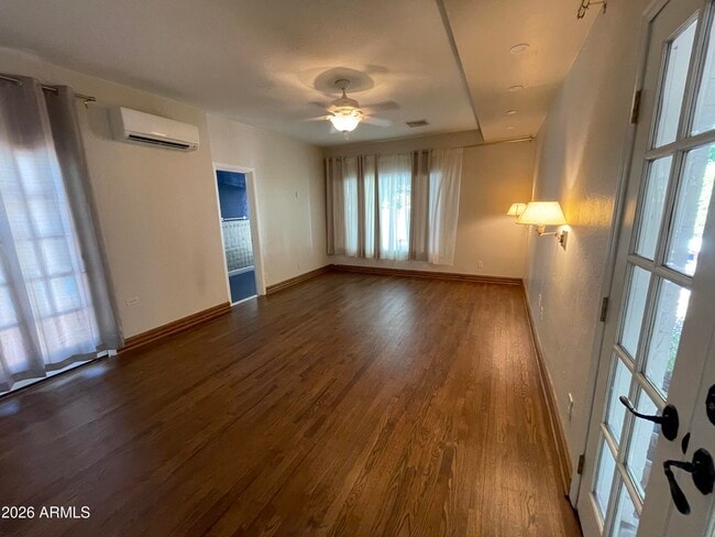 Building Photo - 2021 N Alvarado Rd