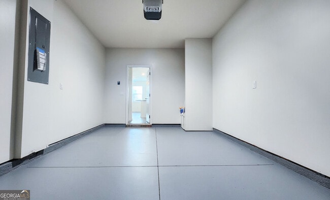 Building Photo - 839 Taurus Dr