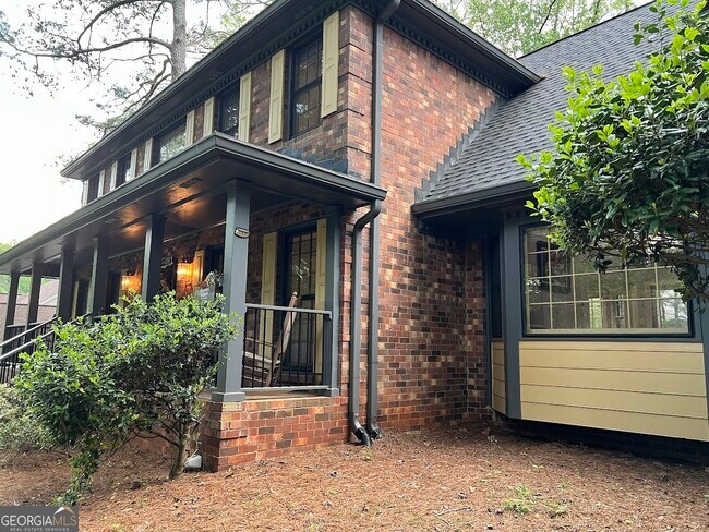 Building Photo - 5741 Wolf Laurel Dr SW