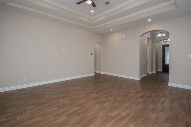 Building Photo - 14922 Indian Hill Trail
