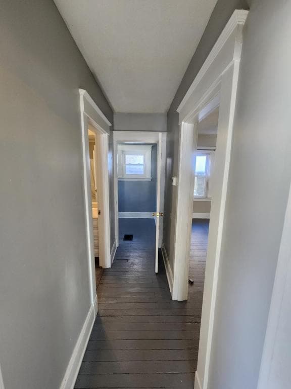 Building Photo - 732 Highland Ave