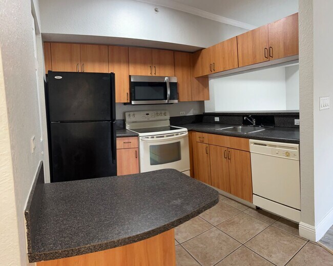 Building Photo - SPECIAL up to 2 Months FREE + $75 App Credit + Waived Utility Connection Fee