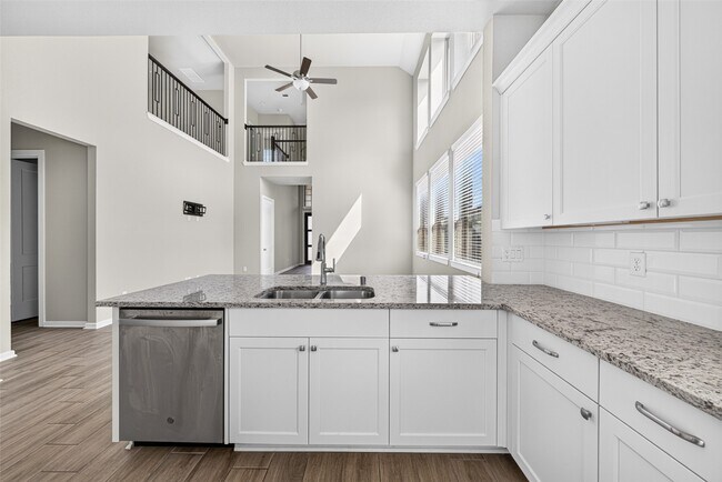 Building Photo - 29627 Mahogany View Ln